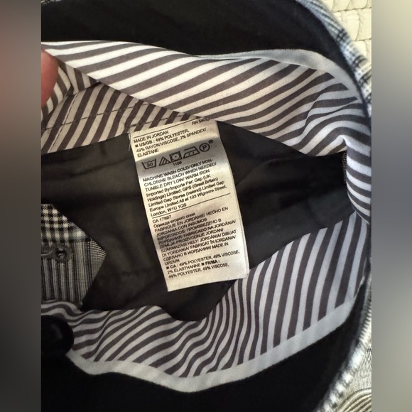 Banana Republic Ryan Fit Plaid - Picture 5 of 7